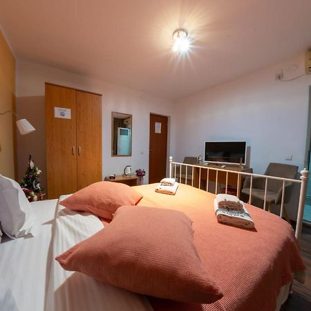 La Casa Nord Hotel Bukarest Szoba fotó