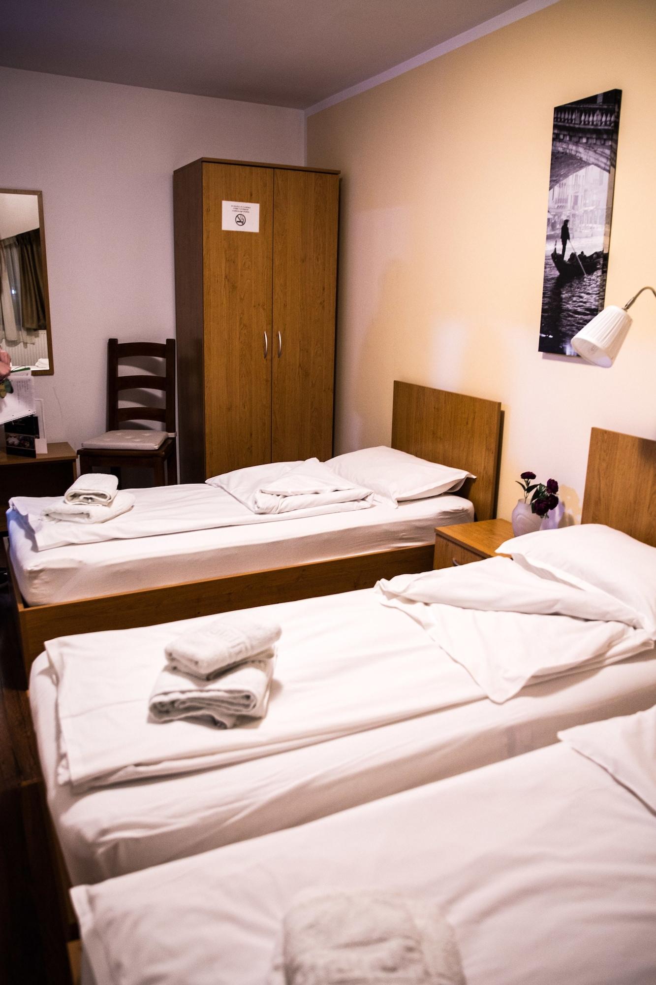La Casa Nord Hotel Bukarest Kültér fotó