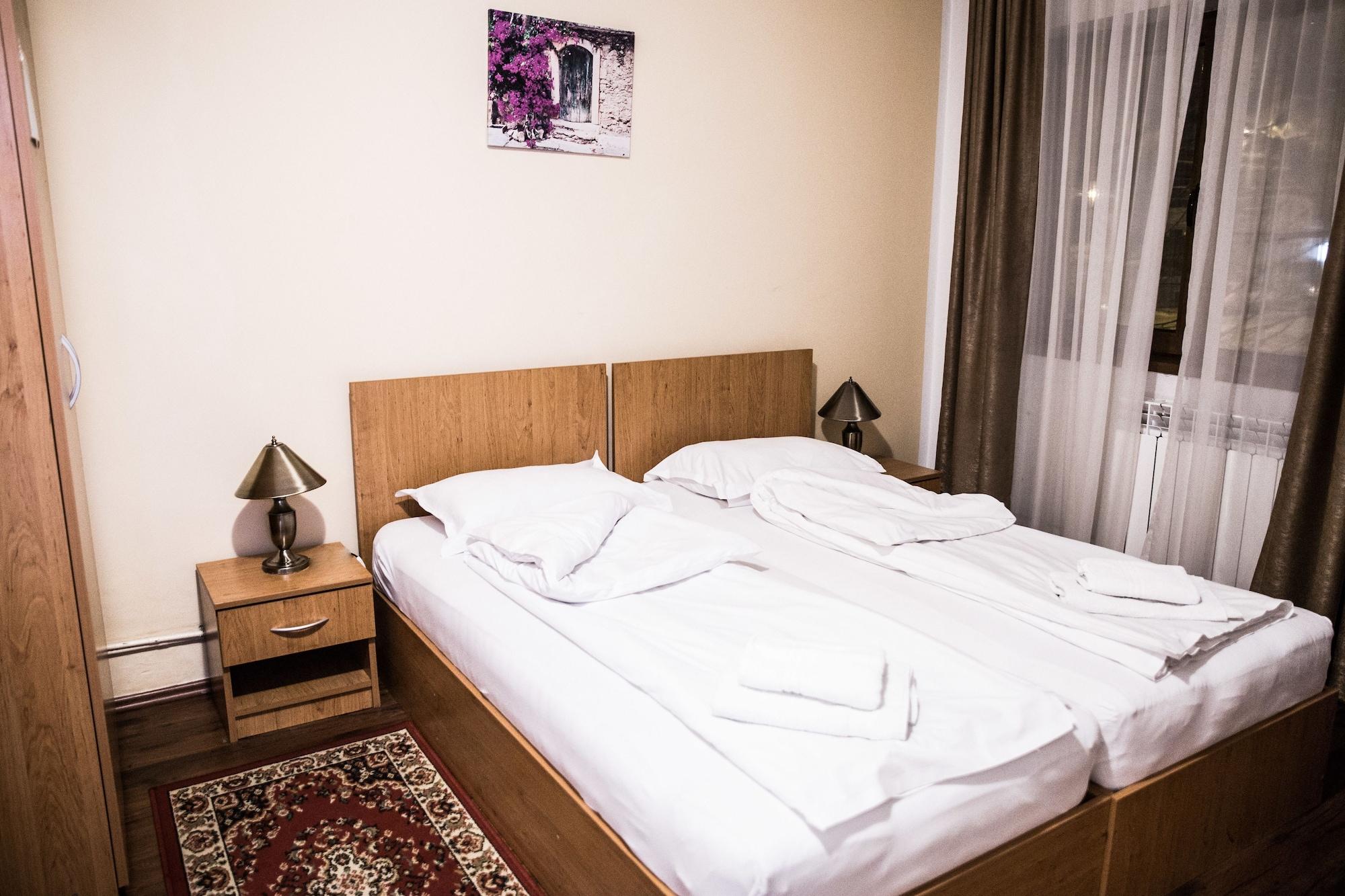 La Casa Nord Hotel Bukarest Kültér fotó