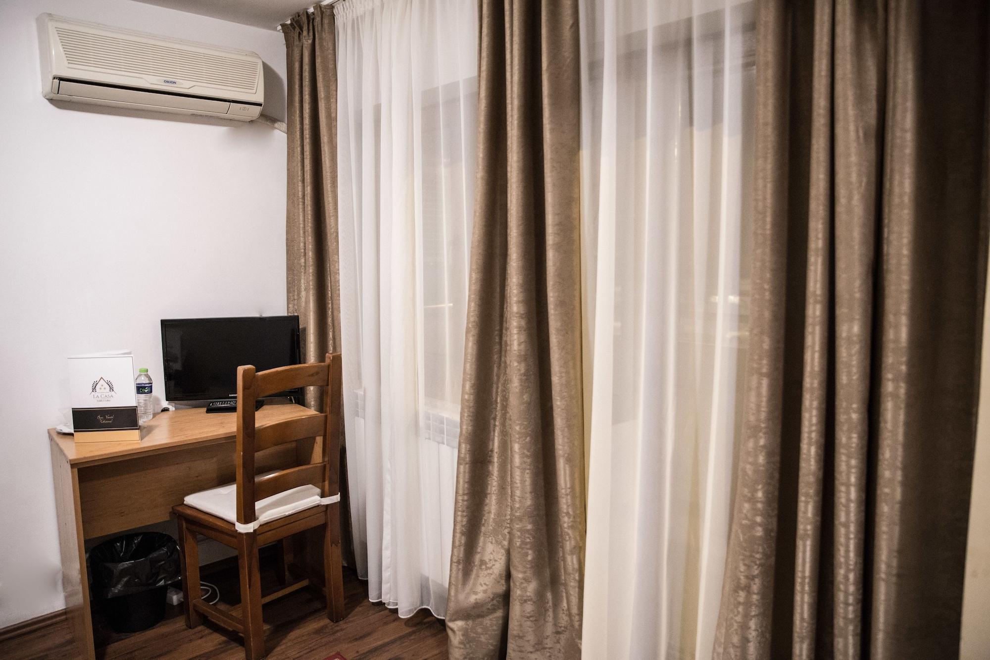 La Casa Nord Hotel Bukarest Kültér fotó