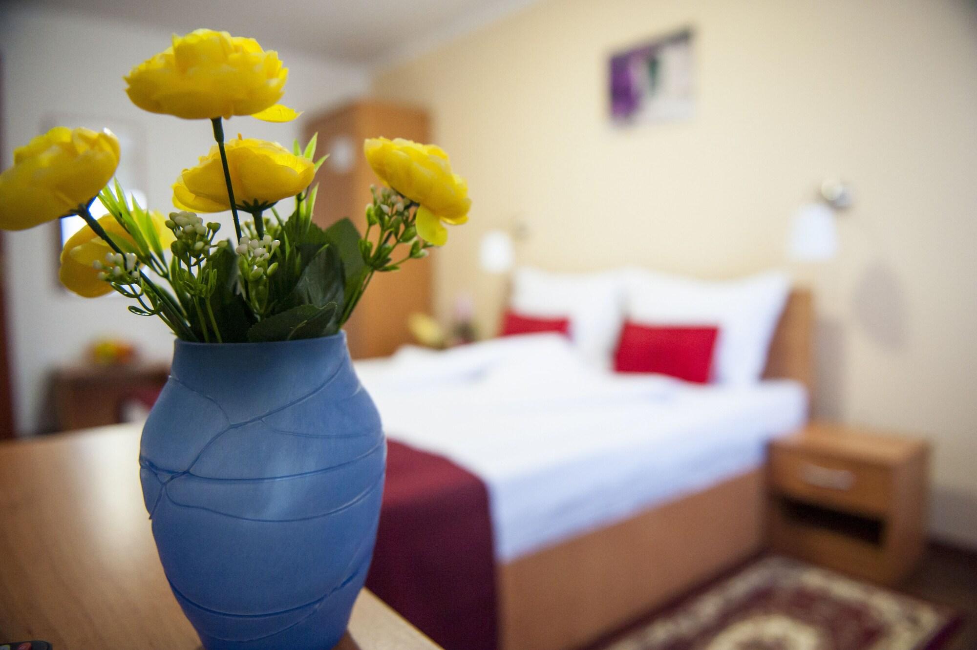 La Casa Nord Hotel Bukarest Kültér fotó
