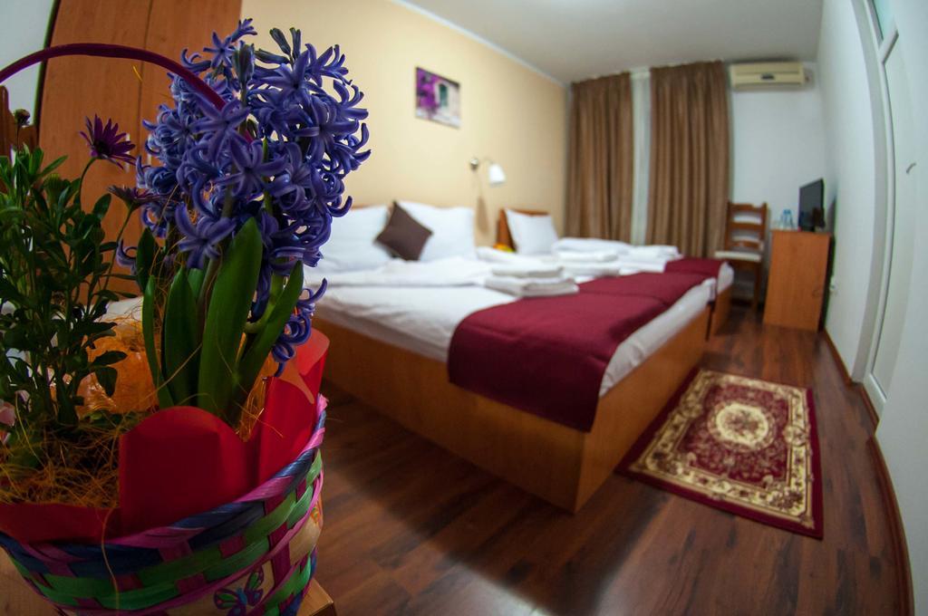 La Casa Nord Hotel Bukarest Kültér fotó