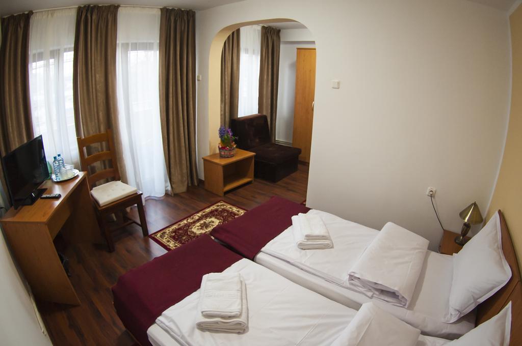 La Casa Nord Hotel Bukarest Kültér fotó