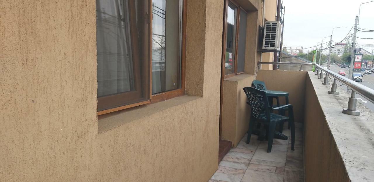 La Casa Nord Hotel Bukarest Kültér fotó