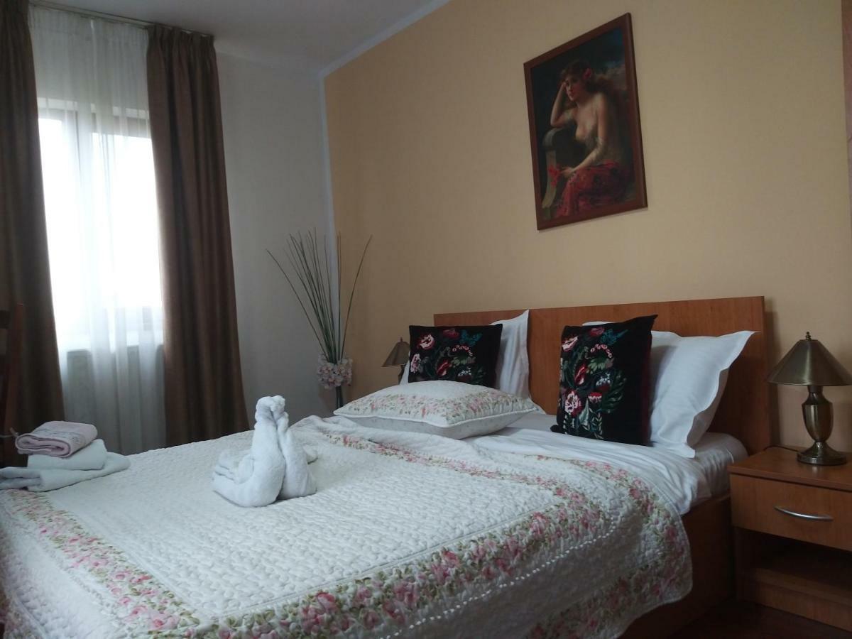 La Casa Nord Hotel Bukarest Kültér fotó