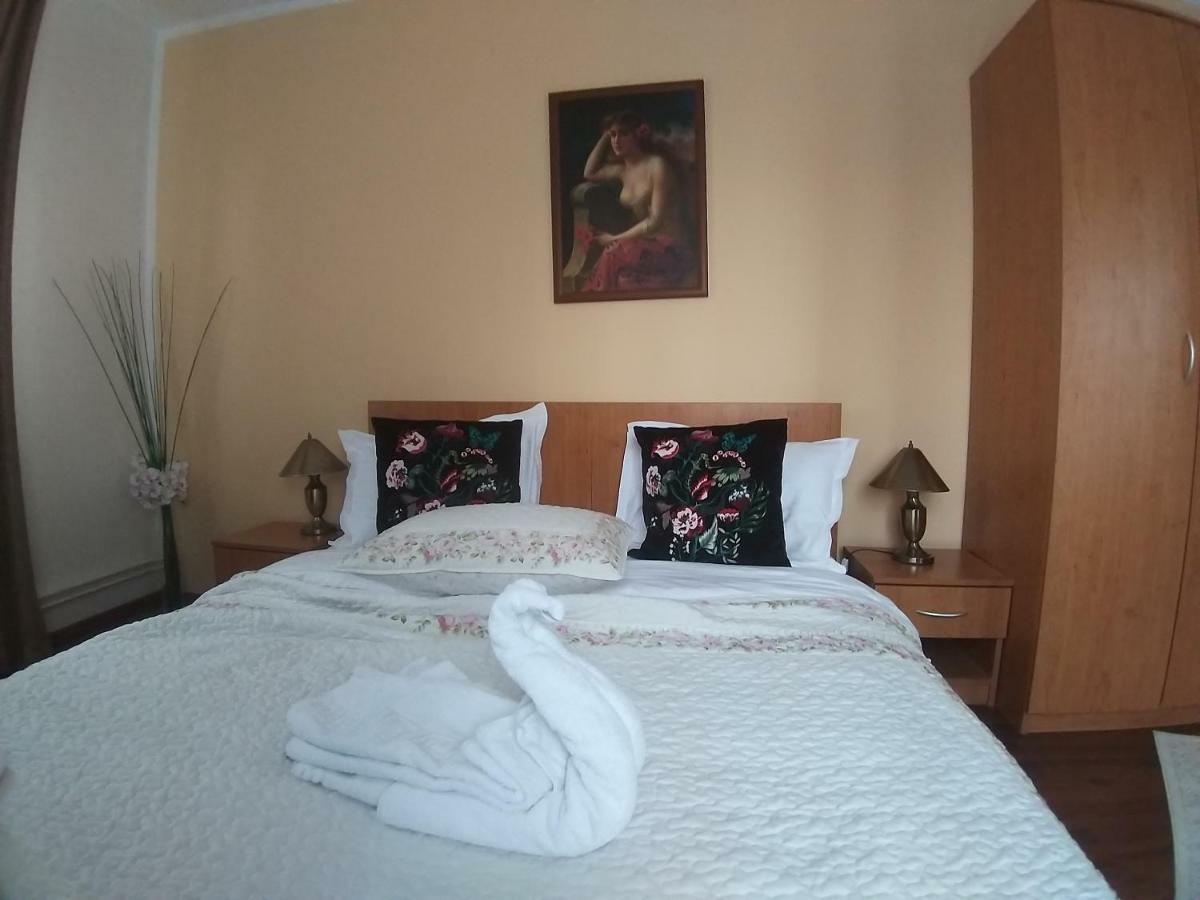 La Casa Nord Hotel Bukarest Kültér fotó
